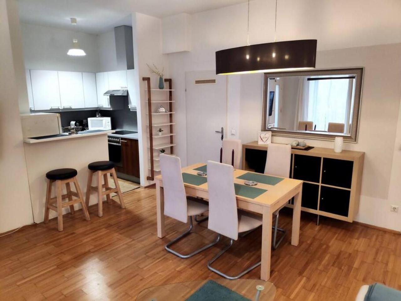 Nd Exquisites Wundervolles Ruhiges Terrassenapartment Mit Garage