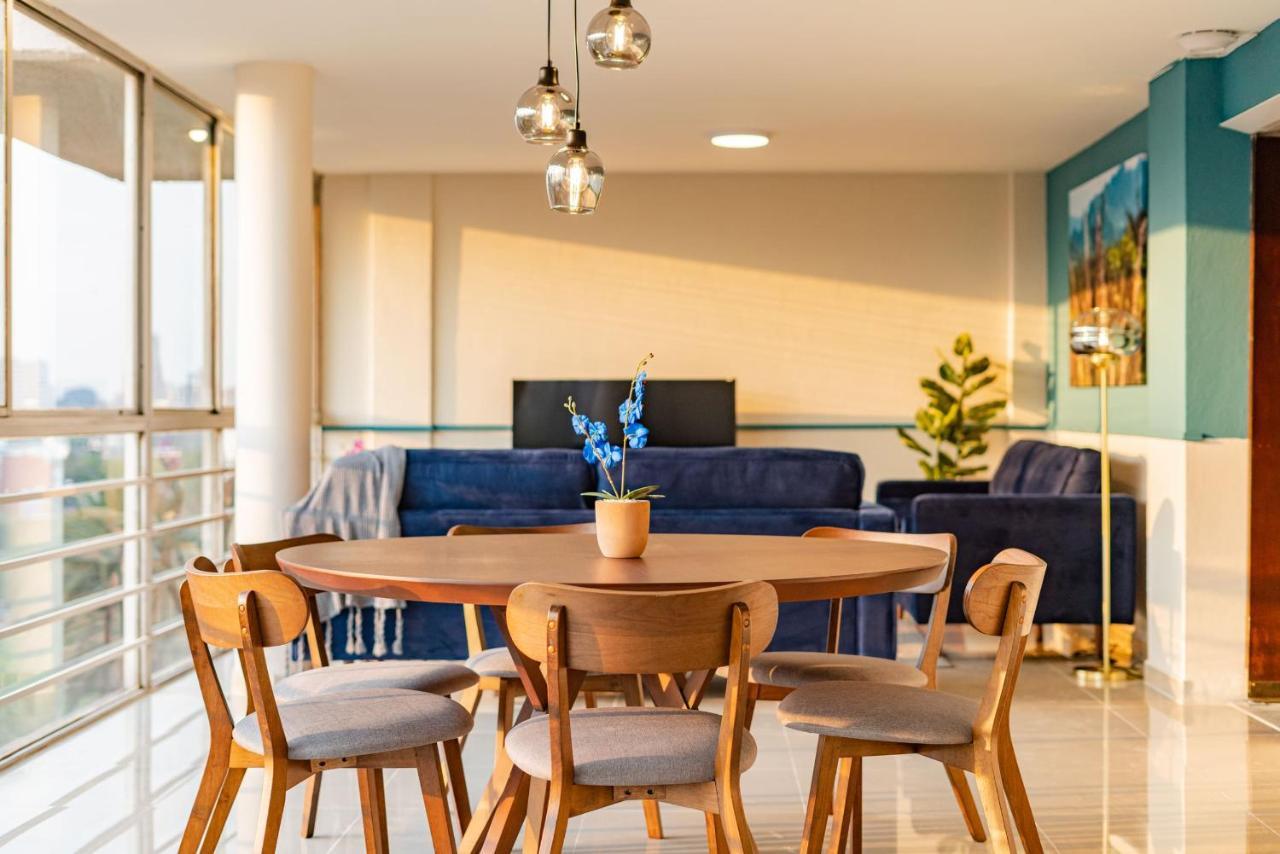 Hipodromo Condesa Apartments by Vh