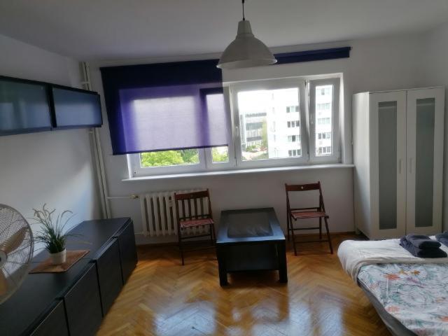 Uroczy Apartament Blisko Centrum