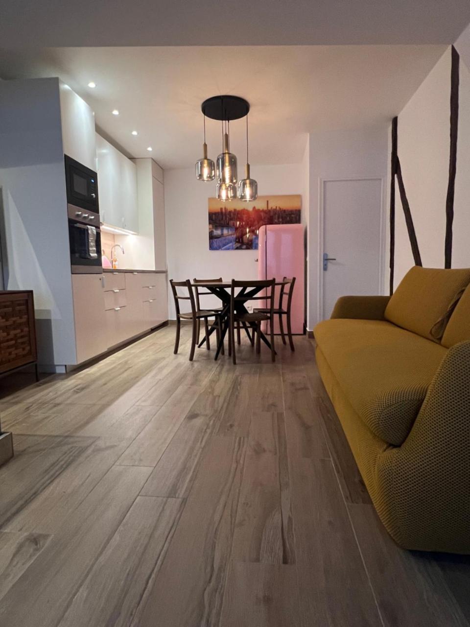 Loft 1 Br Marais, Notre Dame AC by Lcc Agency