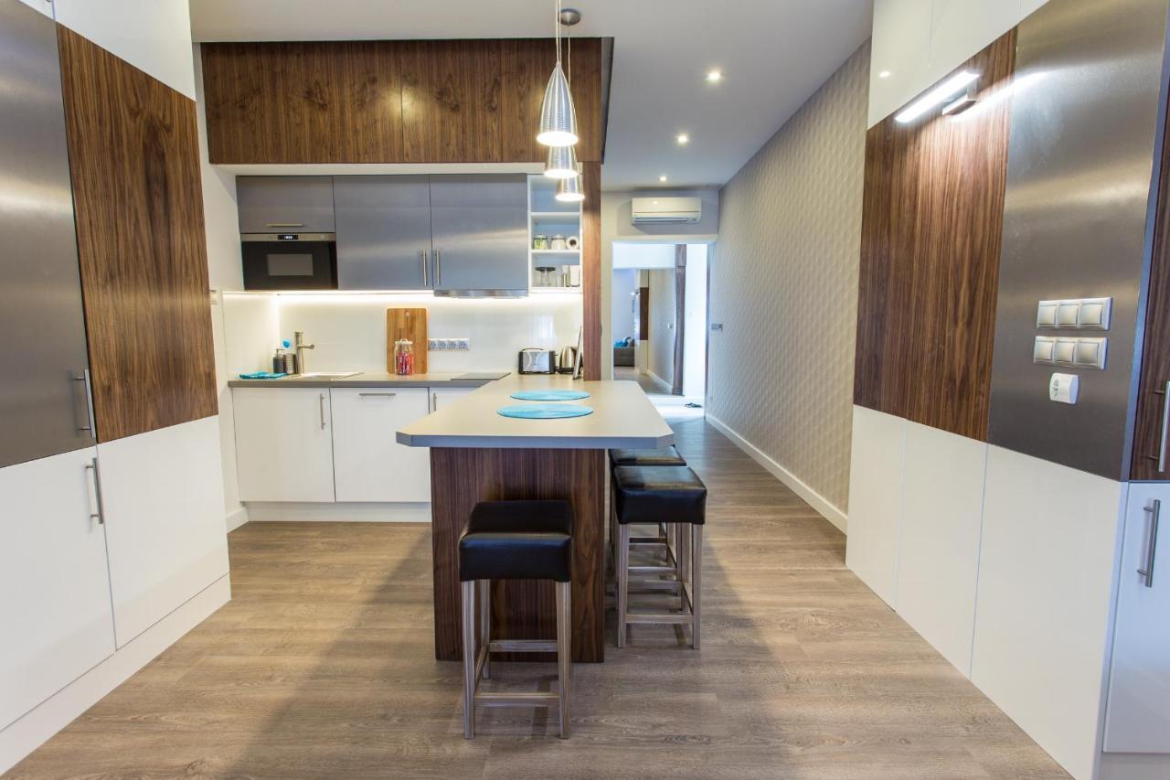 Ccc Apartments (Adults Only)