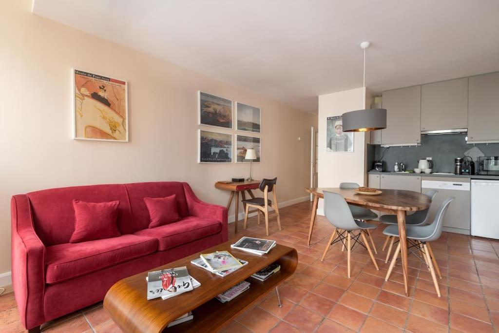 Cosy & Premium Apartment Near the Louvre & Quartier Latin