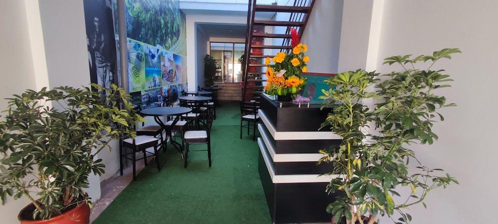 Hotel Valle Andino