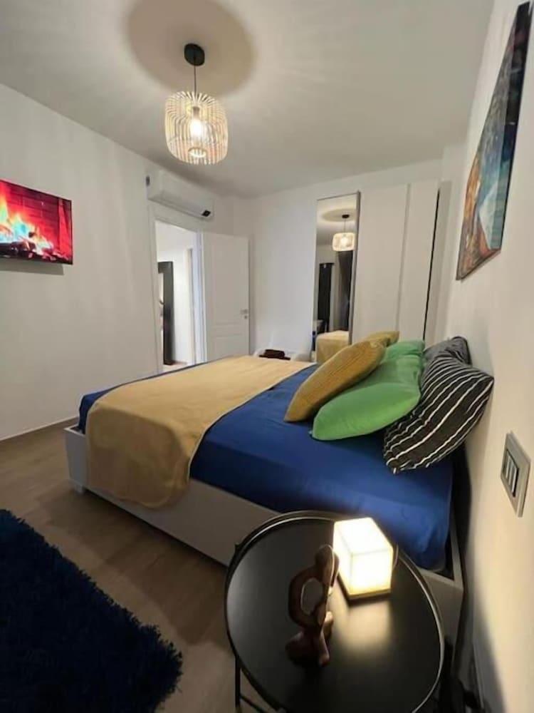 Stylish New Apartment in Milan Navigli