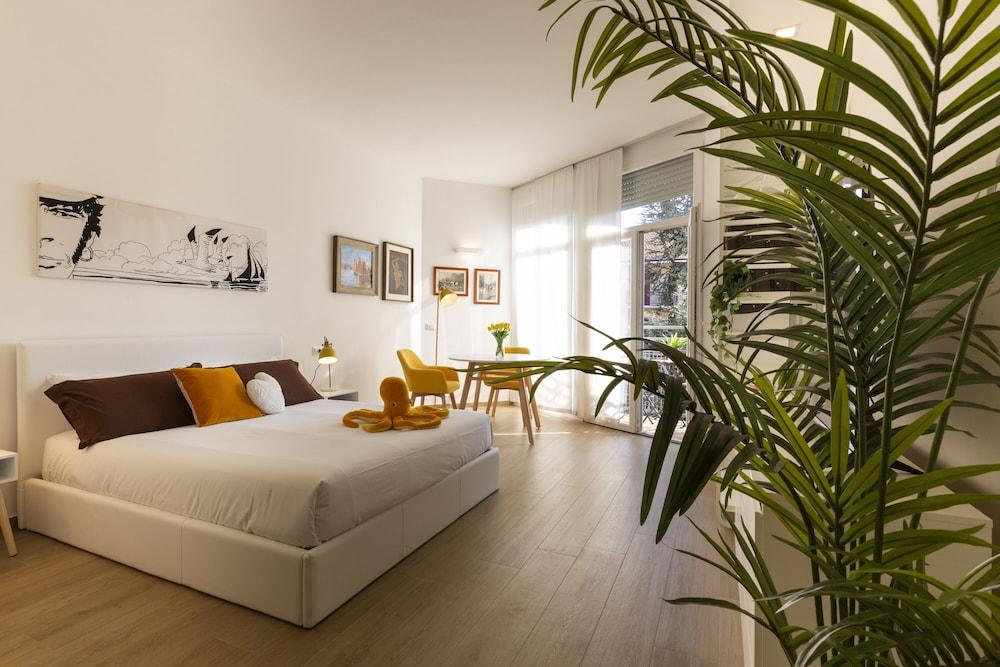 Notami - Tulipani 19 - Flower District