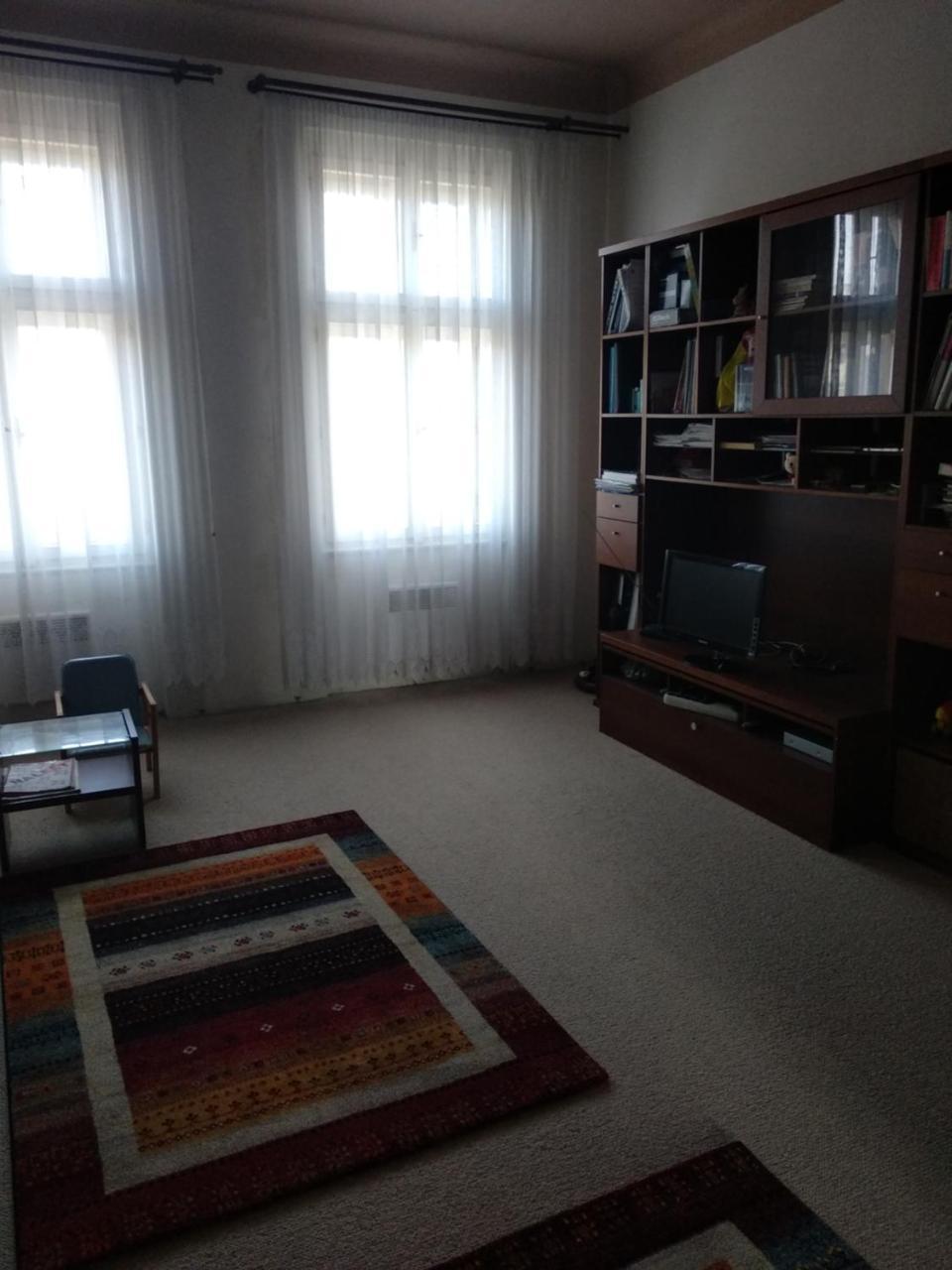 Metro Minute (Adults Only)