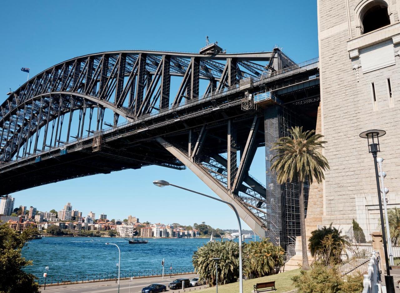 Pier One Sydney Harbour, Autograph Collection 1