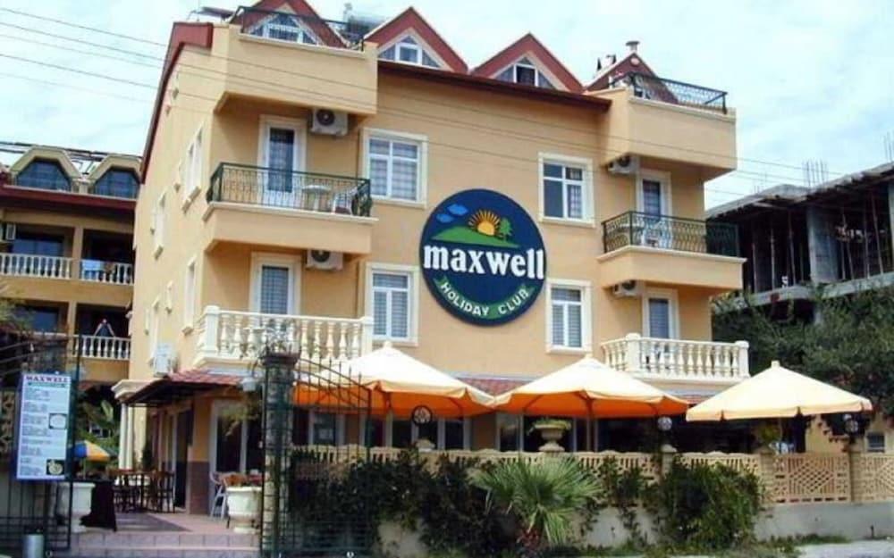 Maxwell Holiday Club (Adults only)