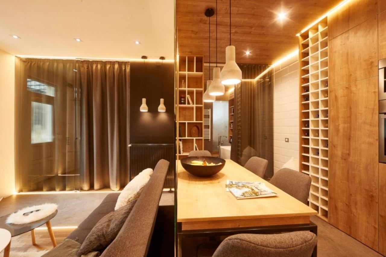 Bpr Woodnest Home with A/C 1