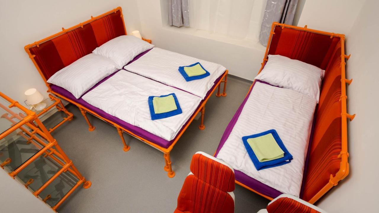 Metro Apartment Prague by Main Train And Bus Station 2