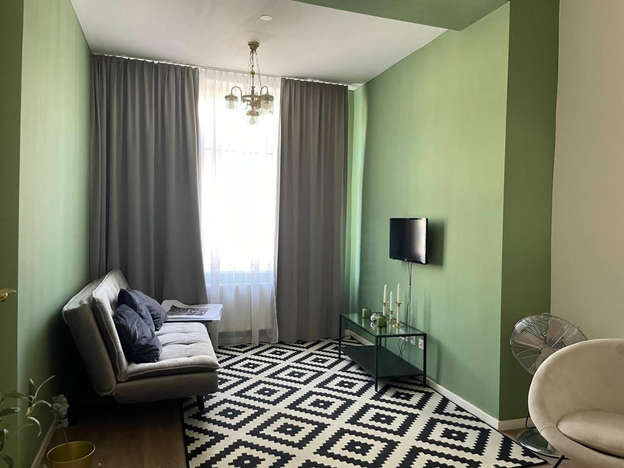 Bright Boutique Apartment Located 15 Min From Stephansdom 1