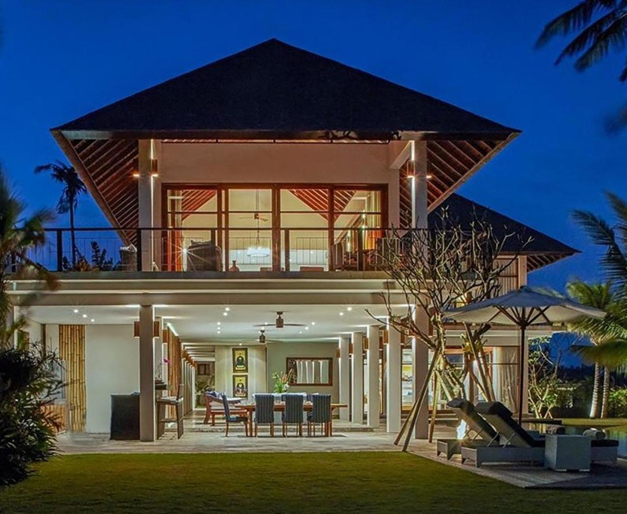 Beachfront Luxury, Villa Purnama 1