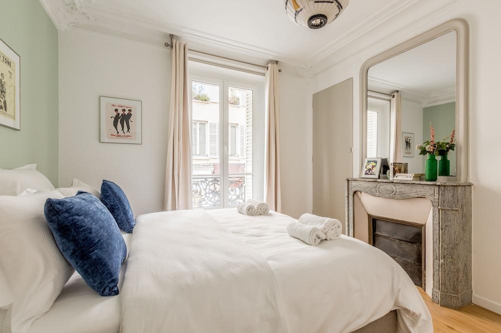 Edgar Suites Spacious Apartment Martyrs 1