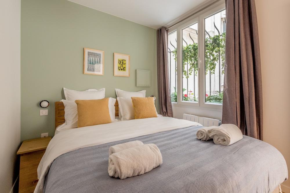 Edgar Suites Spacious Apartment Martyrs 2