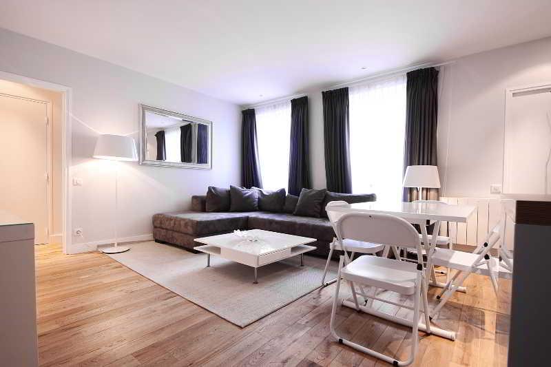 Bridgestreet Opera 1