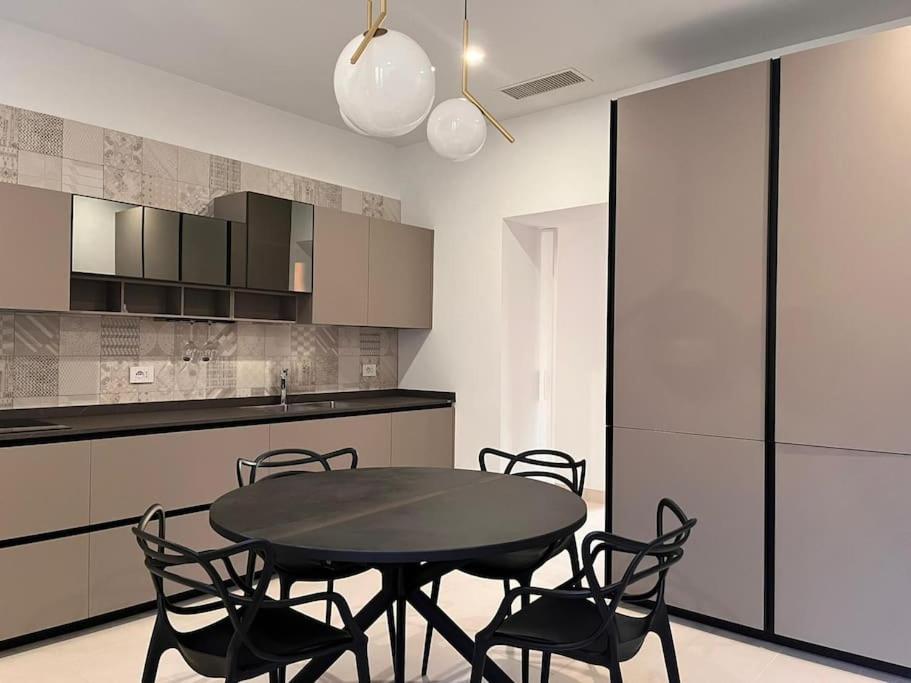 Nel Cuore Della Citta