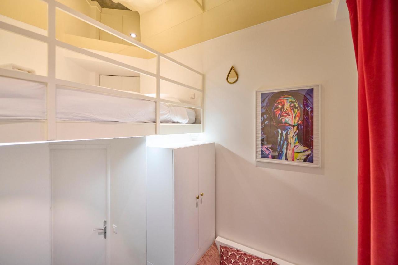 Amazing Studio 2p - Place Saint Georges/ Martyrs (Adults Only) 2