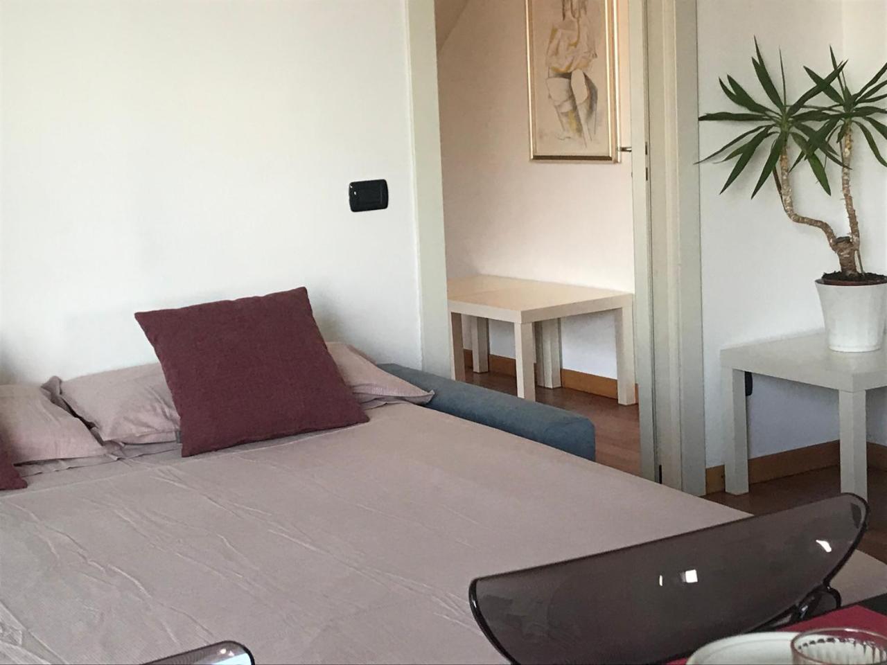 Up To Sky - Appartment with Terrace 1