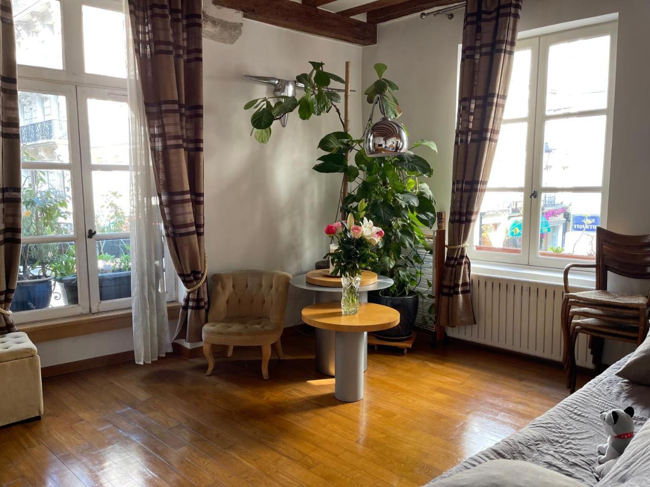 Quartier Montorgueil, Voie Pietonne, Dans Un Immeuble du Xveme 2