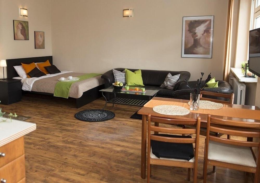 Warsawrent Marszalkowska Studios