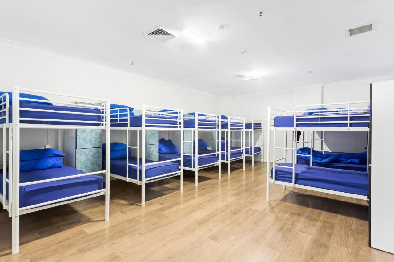 Sydney Backpackers (Adults only) 1