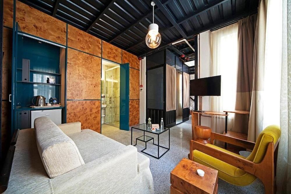 Raven Istanbul Suites 2