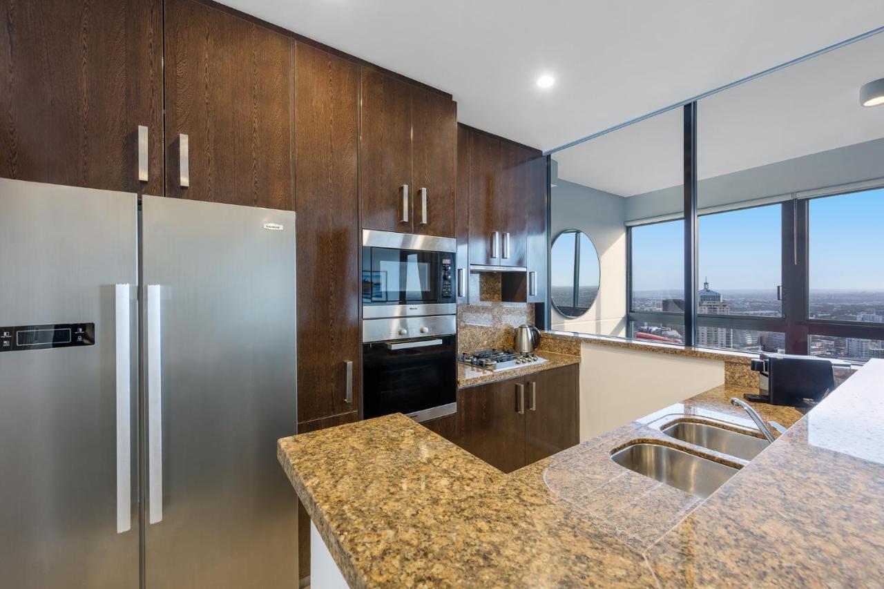 Meriton Suites Kent Street, Sydney 2