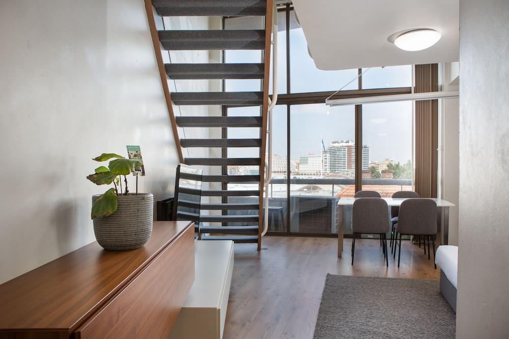 The Loft by Darling Harbour 1