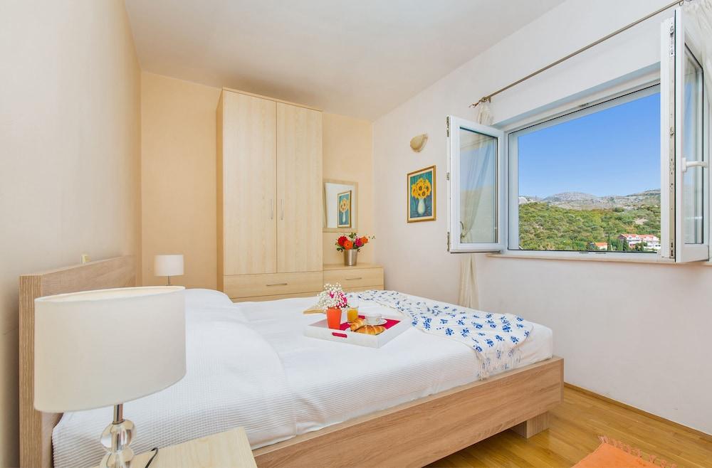 Villa Imperial View 1