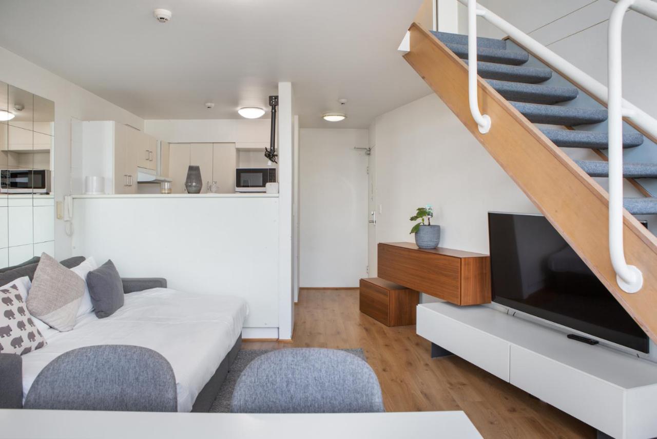 S203s - the Loft by Darling Harbour 1