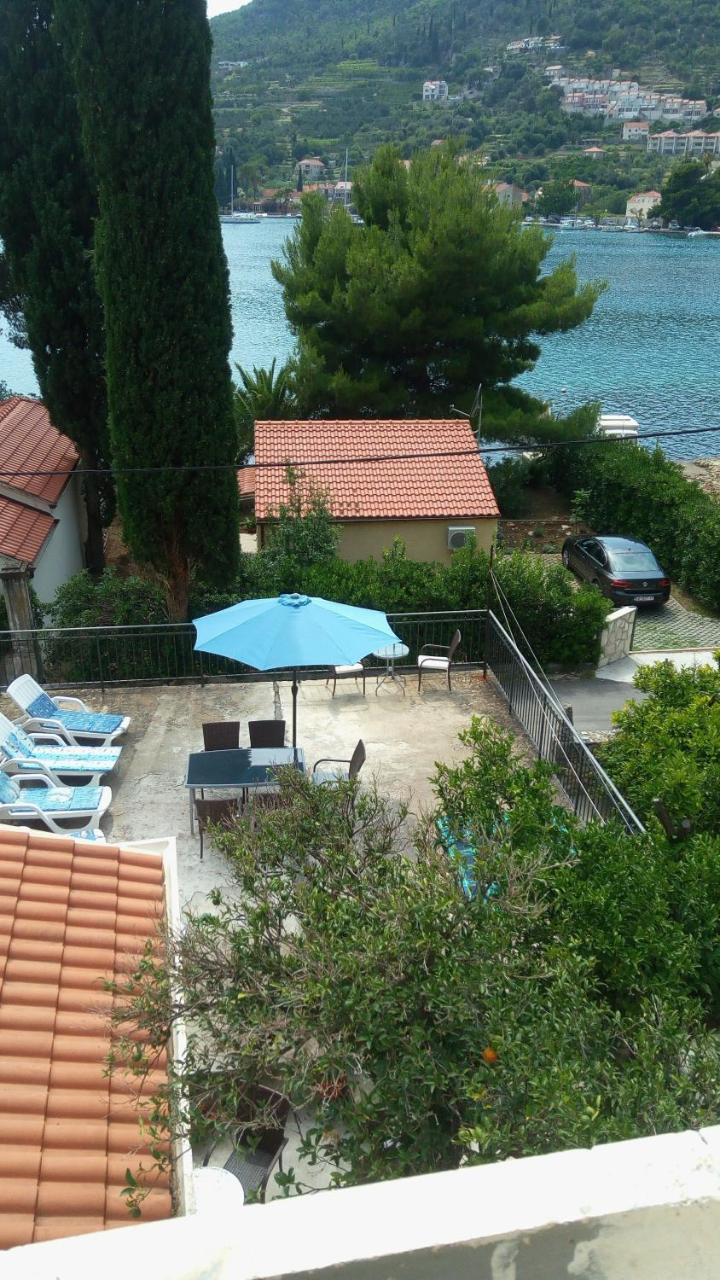 Charming 3-Bed Villa Tanya in Zaton 2