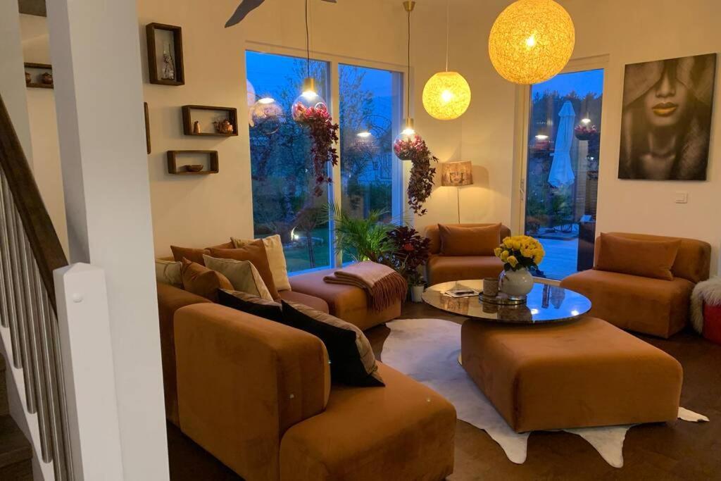 Johansson’S Castle 1