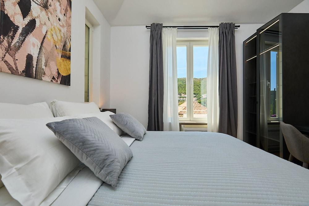 Hedera Estate, Villa Hedera III 1