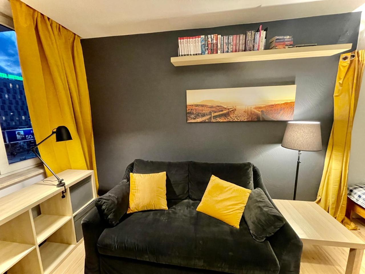 Forum Metro Wifi 1gbs 70'tv Netflix Hbo Appletv 2