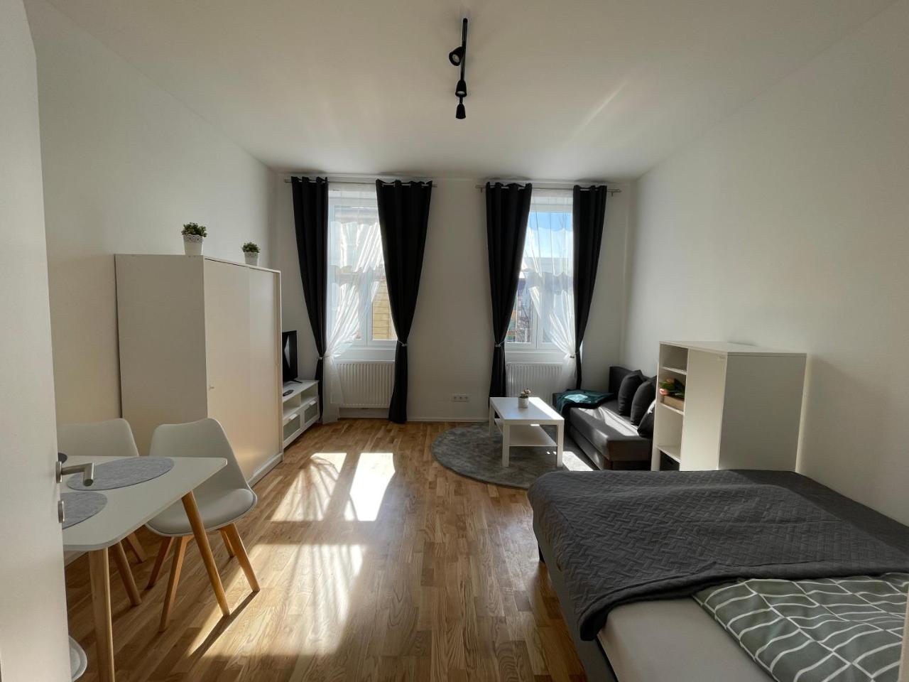 K City Apartments Marzstraße 1