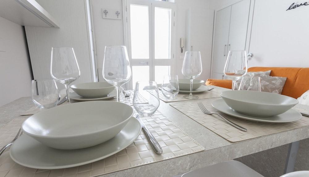 Bligny 19a Glicine Milano 2