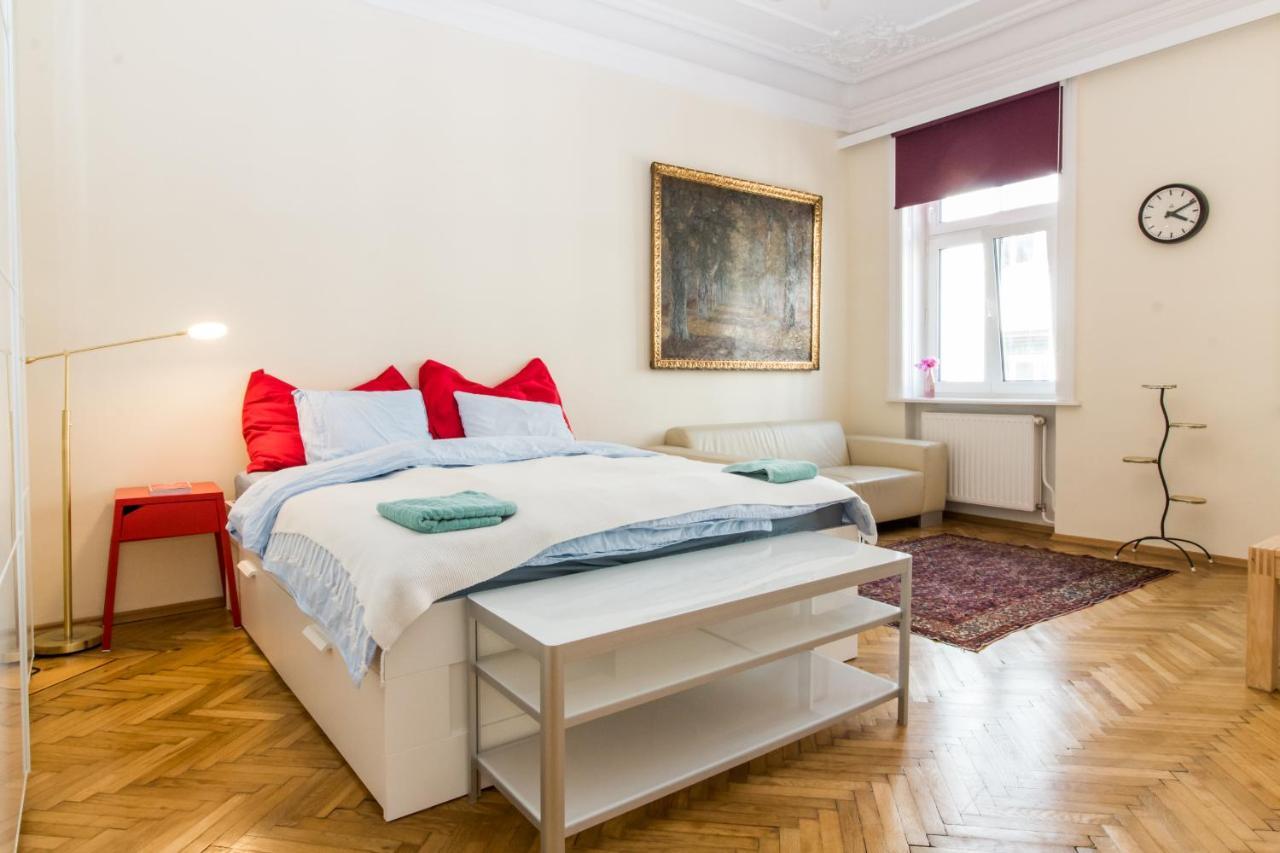Elegant, Stylish Studio in the Heart of Vienna! 1