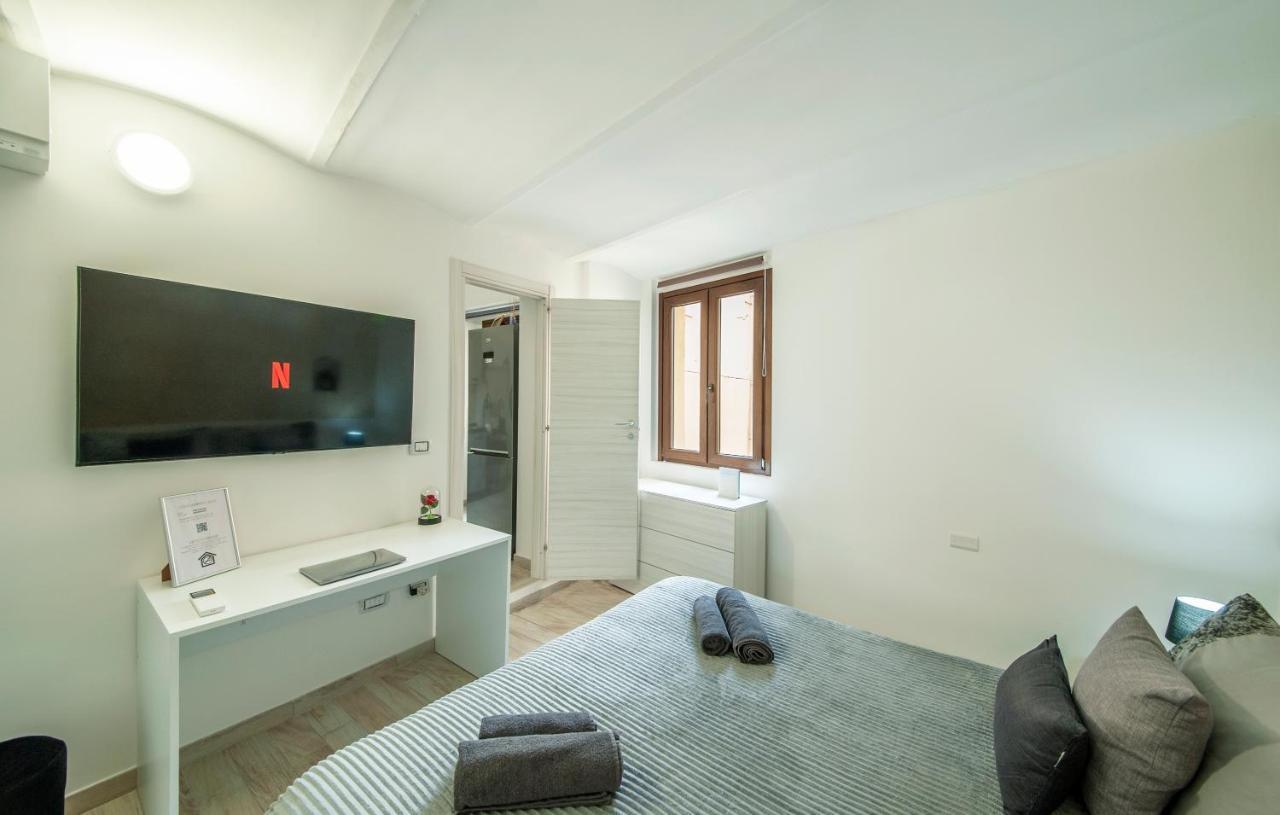 Sassari-Centro Elegante Appartamento Con Wifi E Netflix 2