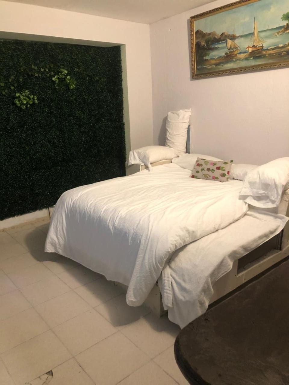 Habitacion En la Planta Bajo 2