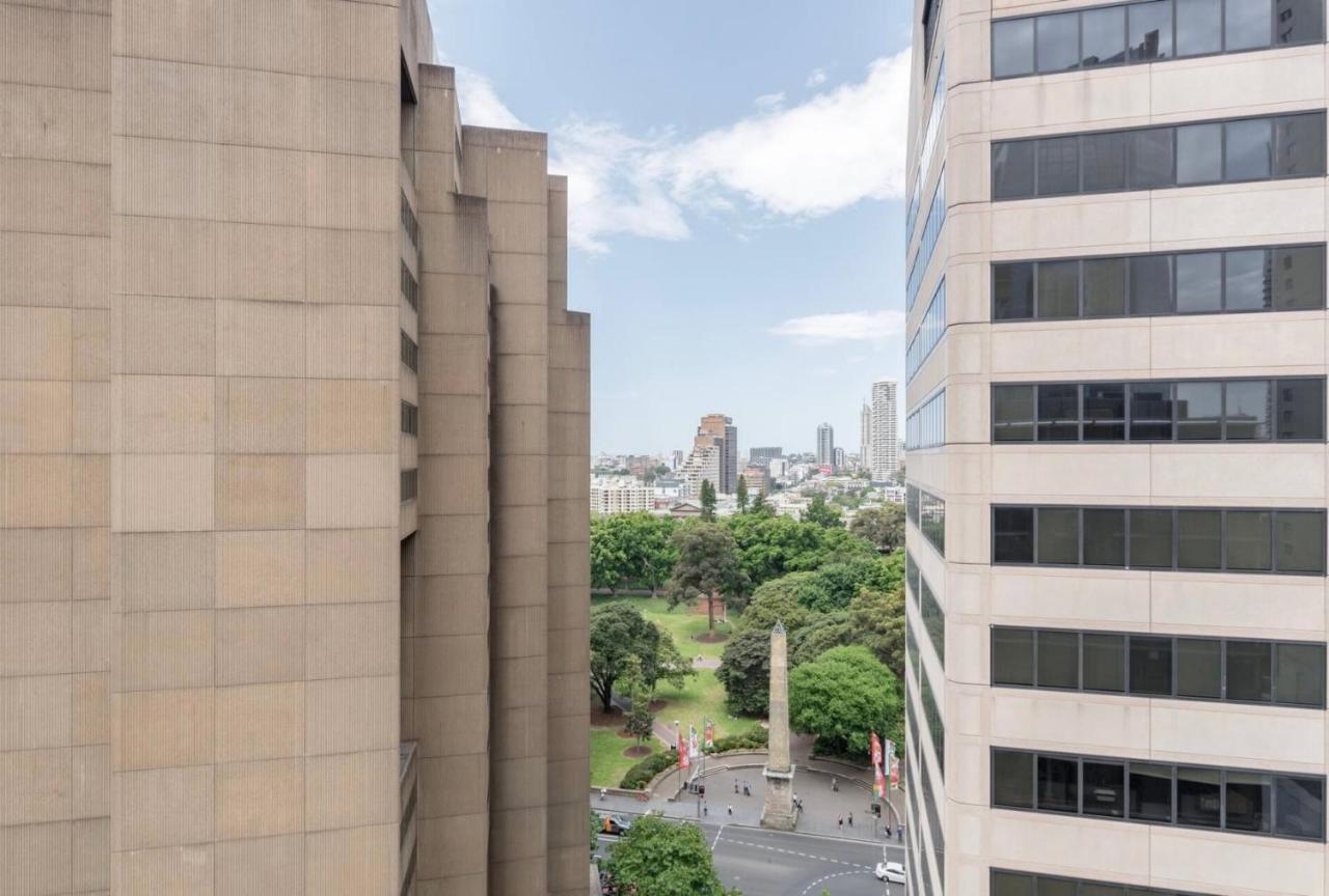 Sydney CBD Modern 2 Bedroom Apartment 2