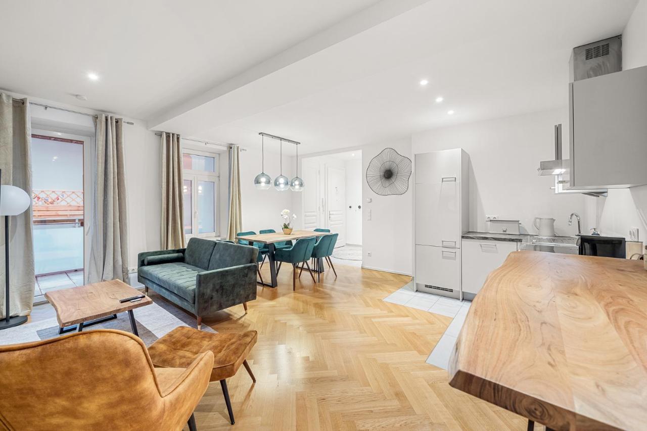 Vienna Chic Residences #Suite 12