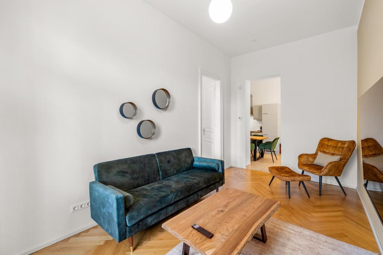 Vienna Chic Residences #Suite 7 2