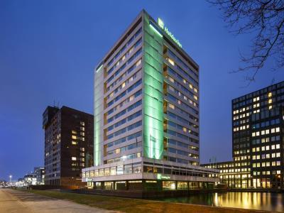 Holiday Inn Amsterdam 1