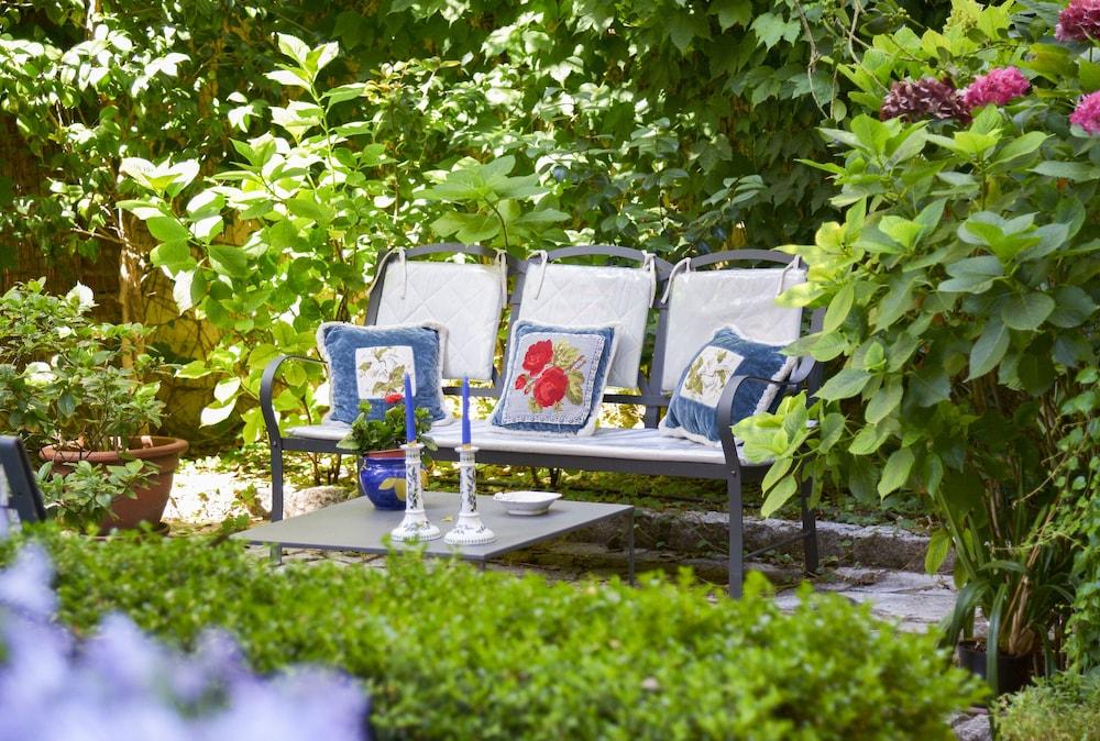 Calycanto Guest House