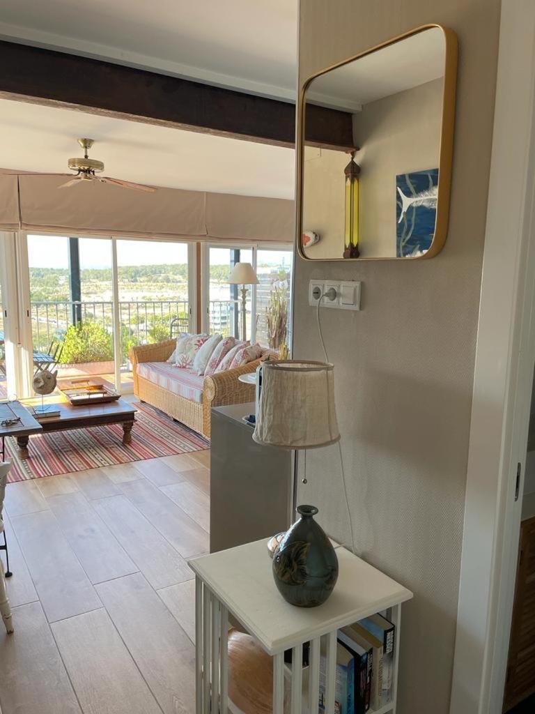 Sea Views Penthouse 1