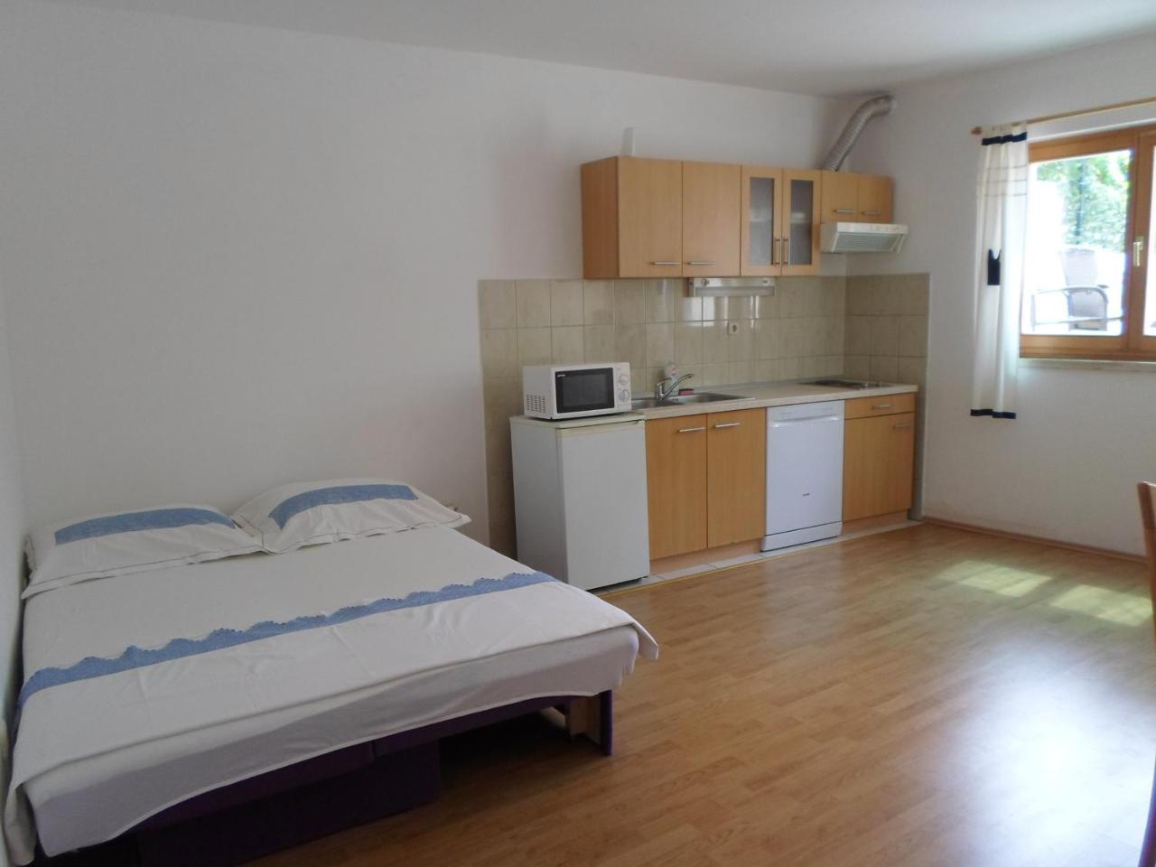 Apartments Marin Tomas 2