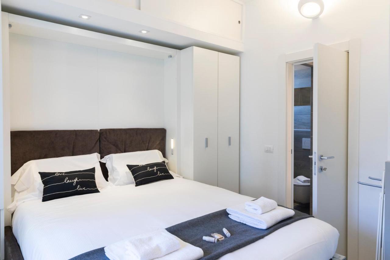 La Piccola Perla - Repubblica/Central Station 1