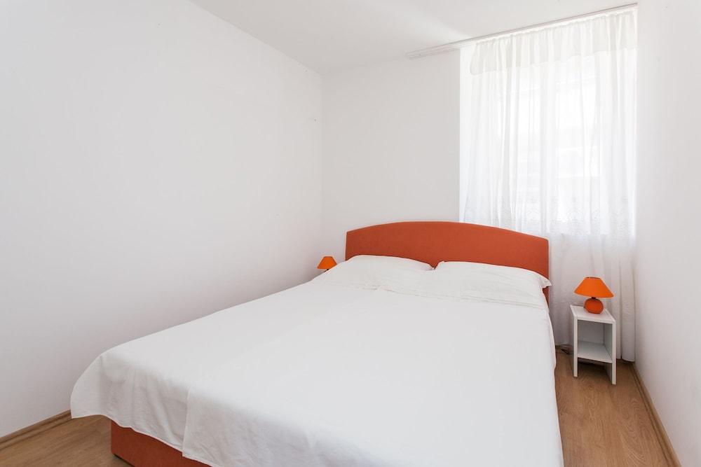 Apartman Orange 2