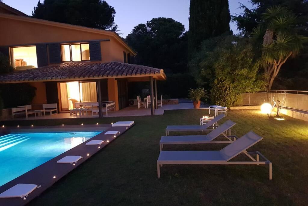 Casa Soleada, a 30 Km de Barcelona Y a 15 Min a Pie de la Playa 2