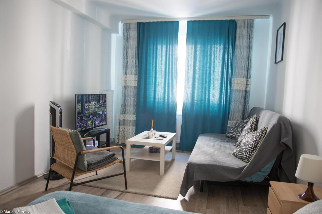 Grand Central Station Apartment 1